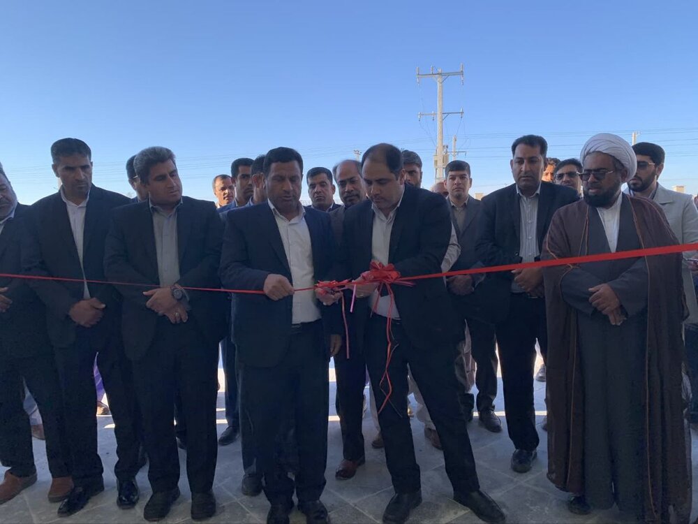 ۹۰ طرح در شهرستان ریگان افتتاح شد