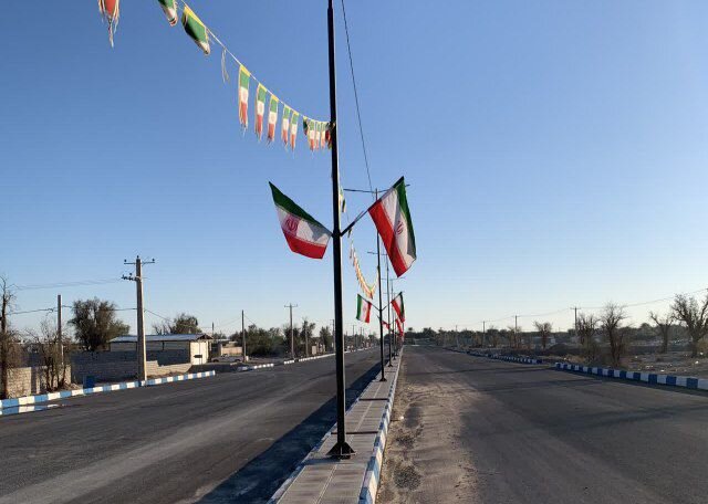 ۹۰ طرح در شهرستان ریگان افتتاح شد
