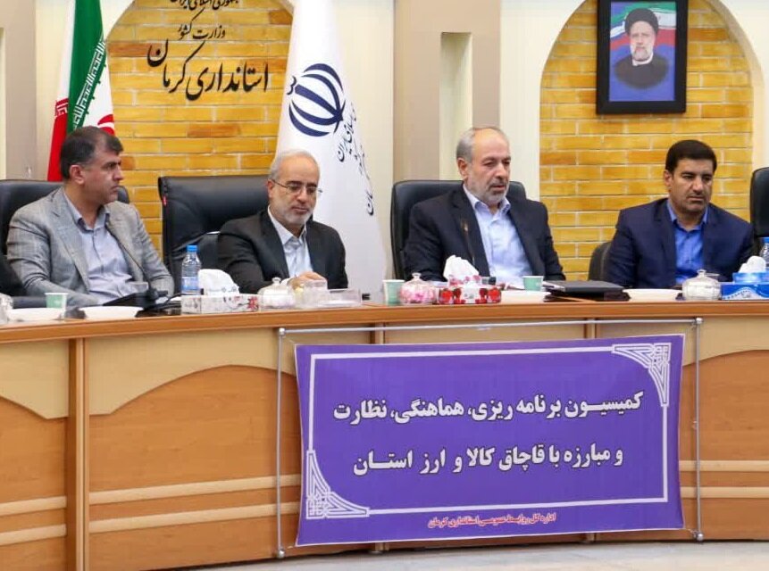 بحث افزایش قیمت سوخت را نداریم