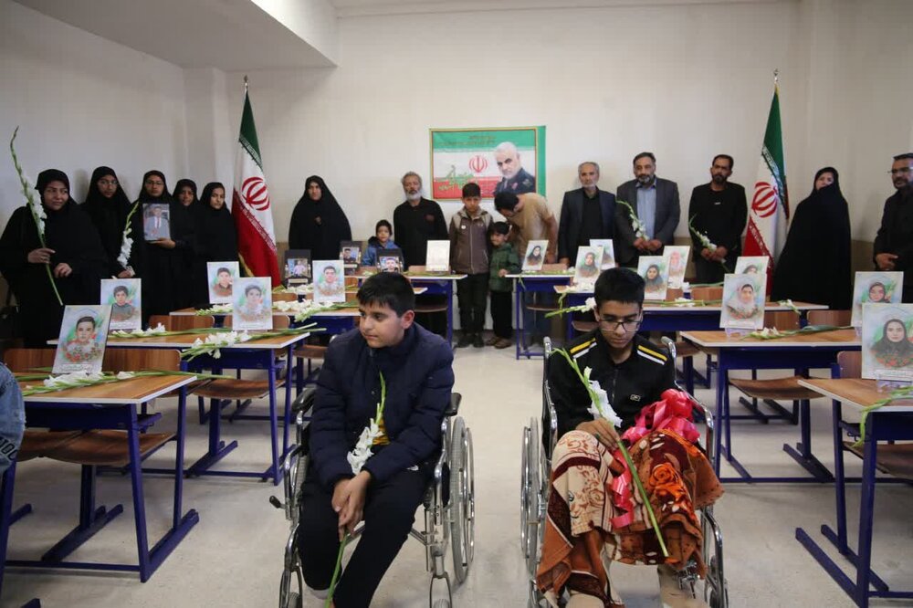 نامنگذاری مدارس و کوچه ها به نام شهدای حادثه کرمان