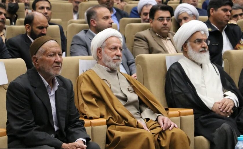 پاسداشت چهار دهه فعالیت امام جمعه شهداد