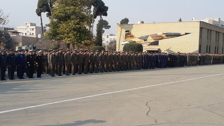 اختتامیه دانش‌آموختگی دانشجویان دوره ۳۳ فرماندهی ارتش برگزار شد