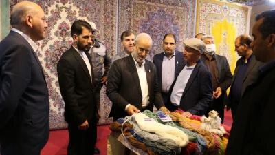 ضرورت احداث دبیرخانه دائمی فرش در کرمان