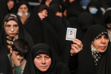 دیدار رأی اولی‌ها و خانواده‌های شهدا با رهبر معظم انقلاب اسلامی