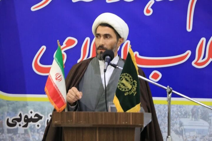 لزوم ارائه پاسخ انگیزه‌بخش به مردم/جایگاه بالای مردم در ثبات انقلاب اسلامی