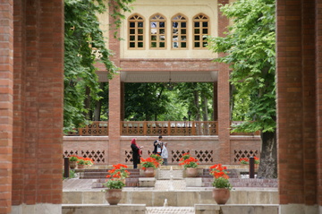 باغ ایرانی تهران