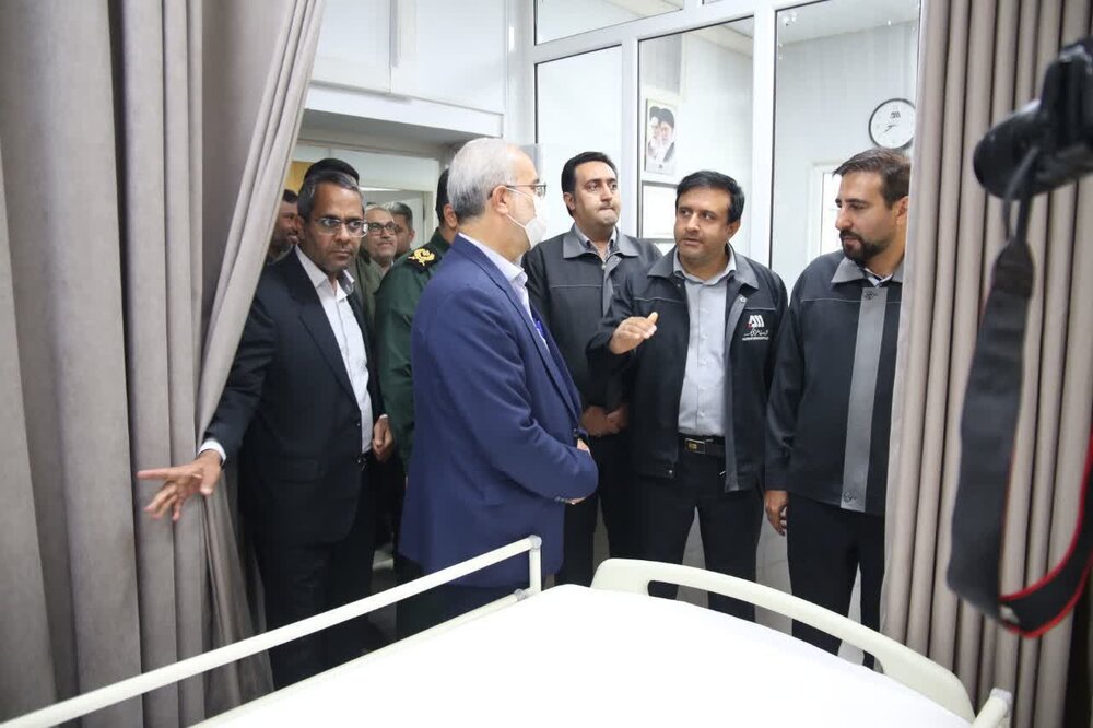 درمانگاه گل گهر سیرجان به بهره برداری رسید