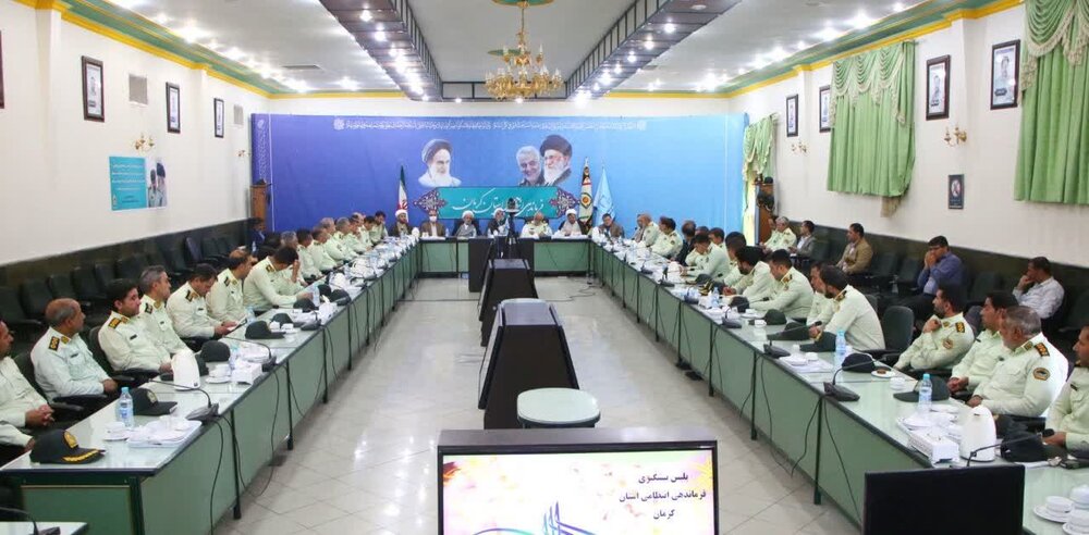اهدای نشان صلح‌ یاری برای ۲۱۹ نیروی فراجا در استان کرمان