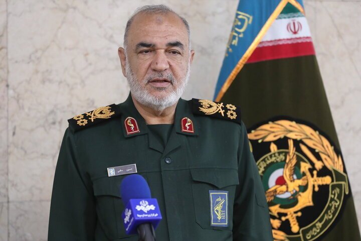 پیام تبریک فرمانده کل سپاه پاسداران انقلاب اسلامی به مناسبت فرارسیدن روز بسیج سازندگی
