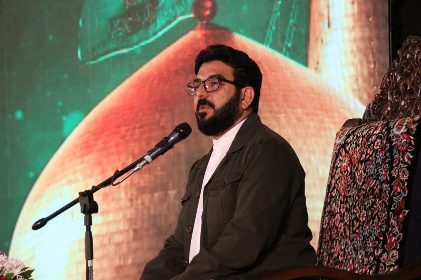 کرمانی ها میزبان ارادتمندان امام هشتم/ افتتاحیه جشنواره شعر رضوی