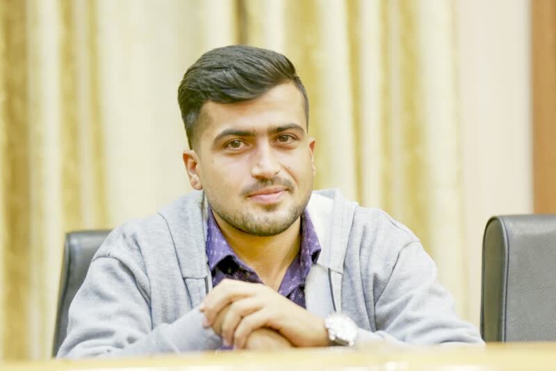 کار روابط عمومی کار دل است و تا عشق به کار نباشد نمی‌توان در این حوزه وارد شد