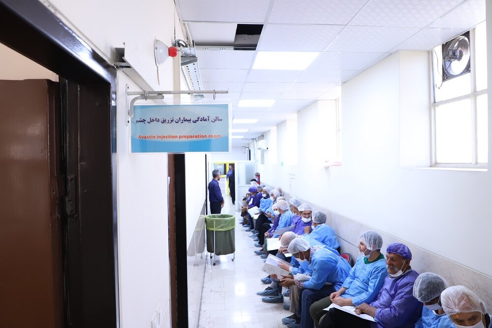تزریق رایگان داروی داخل چشم برای ۵۲ بیمار در شیراز
