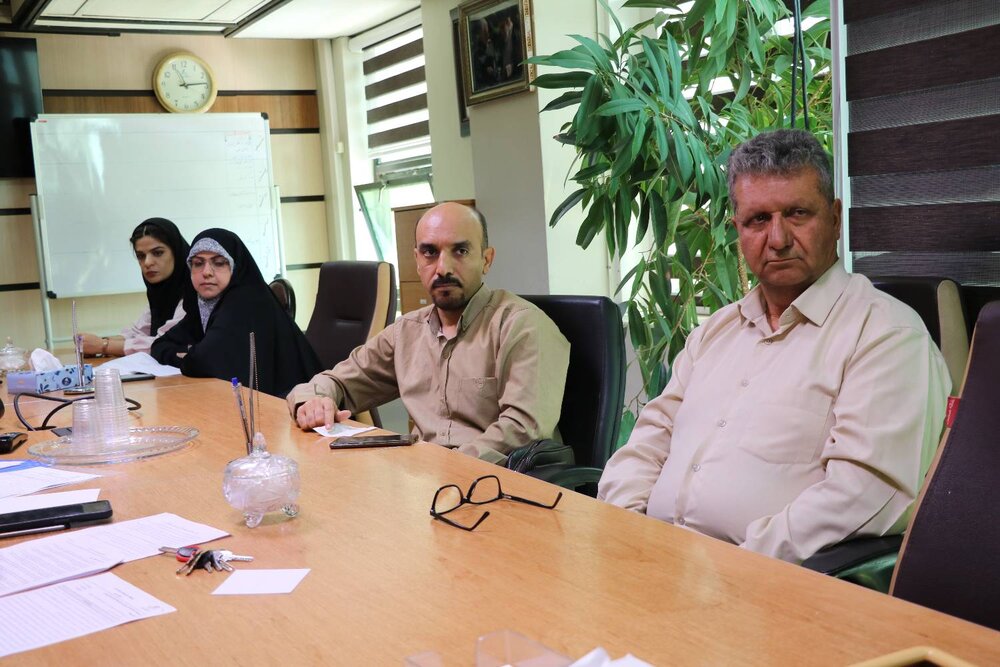 بررسی عوامل زیان آور و مخاطرات غذایی موثر در ناباروری جمعیت استان فارس