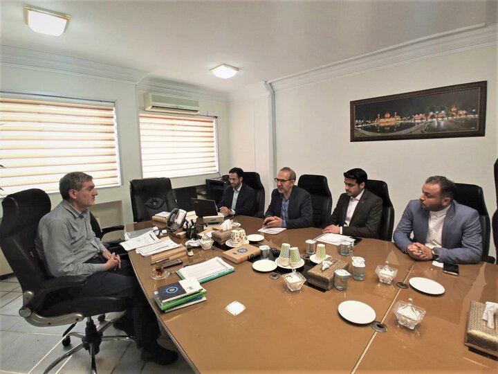 نشست گسترش زیرساخت های پارک علم و فناوری سلامت شیراز برگزار شد