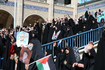 اقامه نماز جمعه به امامت رهبر معظم انقلاب اسلامی