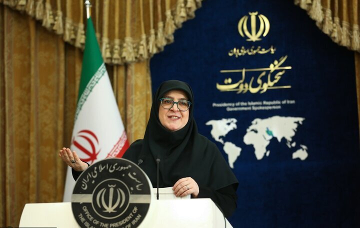 تمام ۱۱۰ میلیون لیتر بنزین تولید داخل در اختیار مردم قرار میگیرد تمام ۱۱۰ میلیون لیتر بنزین تولید داخل در اختیار مردم قرار میگیرد