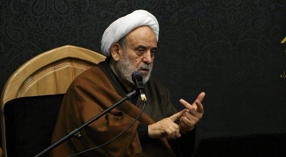 آیین تجلیل از شیخحسین انصاریان برگزار میشود آیین تجلیل از شیخحسین انصاریان برگزار میشود