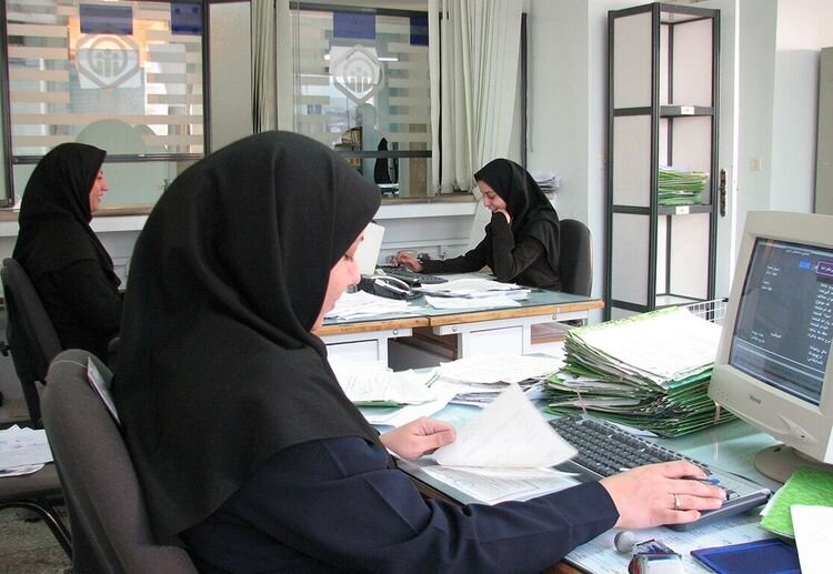 ساعت کاری دستگاههای اجرایی کشور از اول دی تا پایان بهمنماه تغییر کرد ساعت کاری دستگاههای اجرایی کشور از اول دی تا پایان بهمنماه تغییر کرد