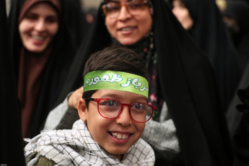 دیدار جمعی از خانواده‌های شهدای مدافع حرم و مقاومت بارهبرمعظم انقلاب