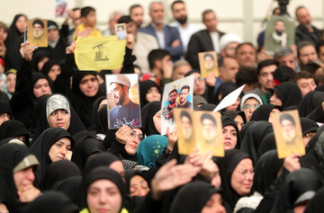 دیدار جمعی از خانواده‌های شهدای مدافع حرم و مقاومت بارهبرمعظم انقلاب