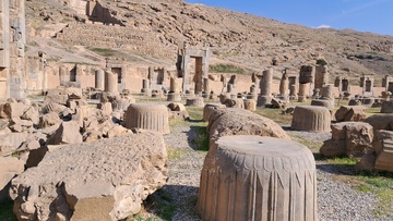 تخت جمشید ازعجایب معماری ایران باستان
