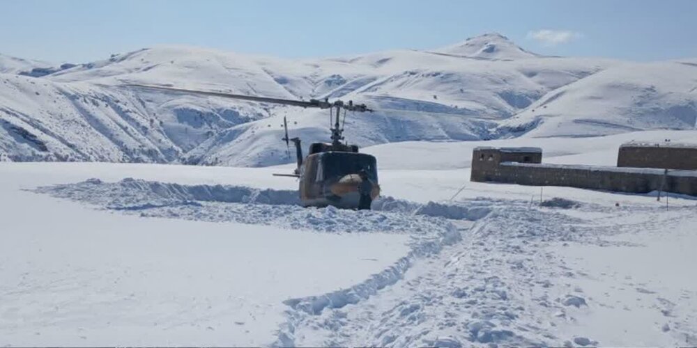 نجات بیمار قلبی توسط اورژانس هوایی زنجان نجات بیمار قلبی توسط اورژانس هوایی زنجان