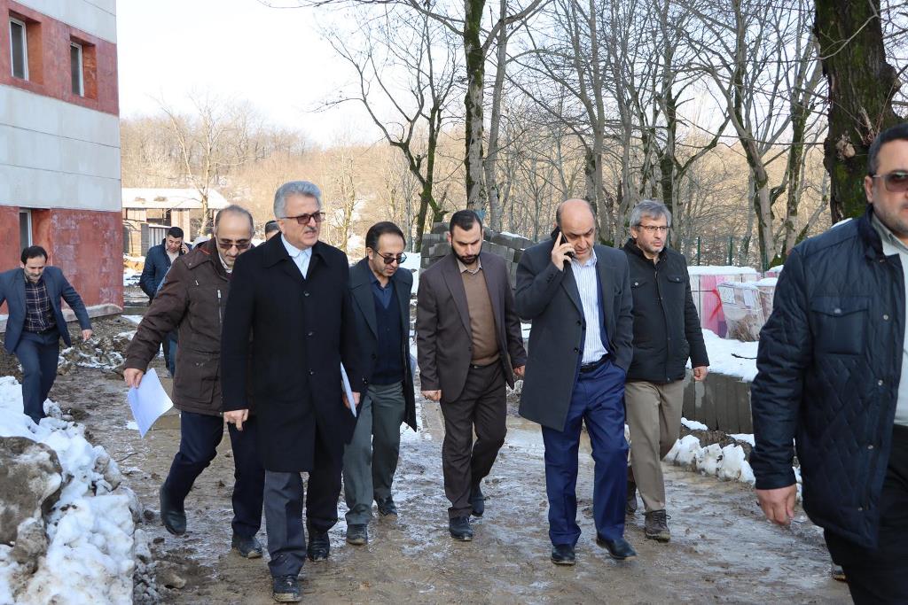 بیمارستان ۴۲۱ تختخوابی لاکان نیازمند تأمین اعتبار برای بهرهبرداری است