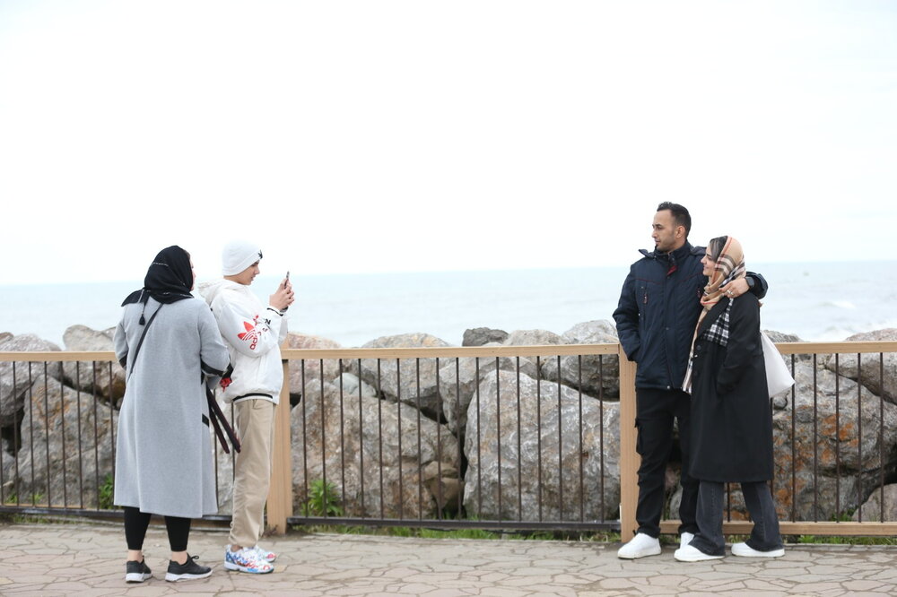 گزارش تصویری حضور گردشگران نوروزی در منطقه آزاد انزلی