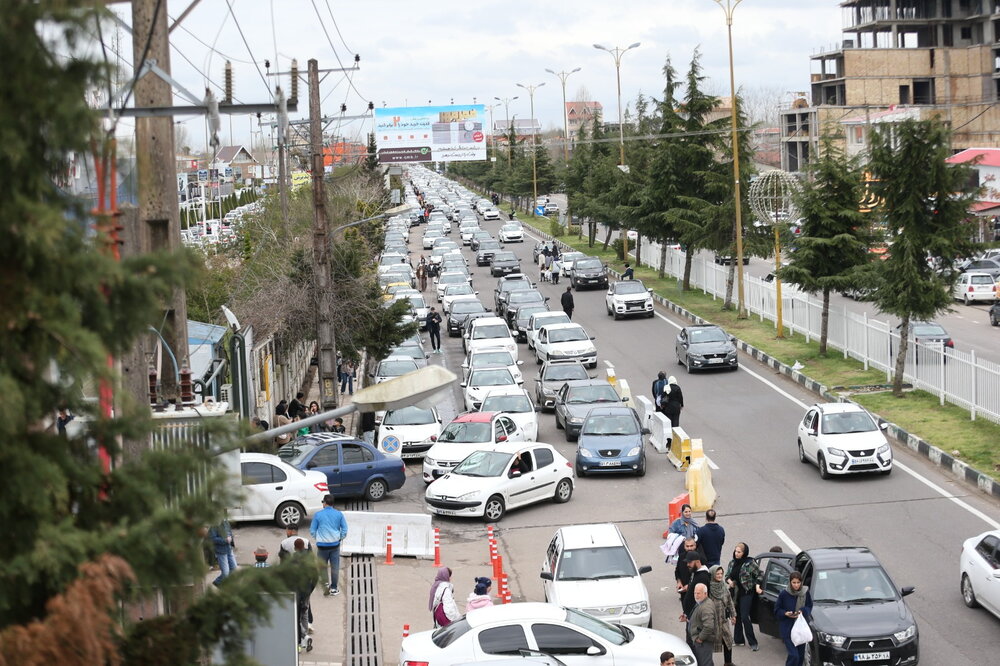 گزارش تصویری حضور گردشگران نوروزی در منطقه آزاد انزلی