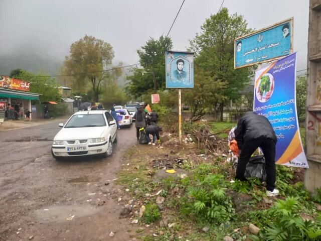 بام سبز ماسال از یک تُن زباله پاکسازی شد