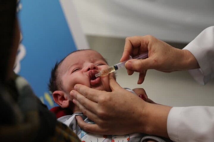 ۳۰۰ هزار کودک ایرانی علیه فلج اطفال واکسینه می شوند