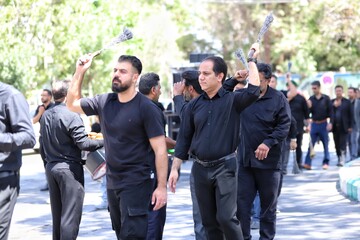 اجتماع عزاداران صادقیون در سیرجان