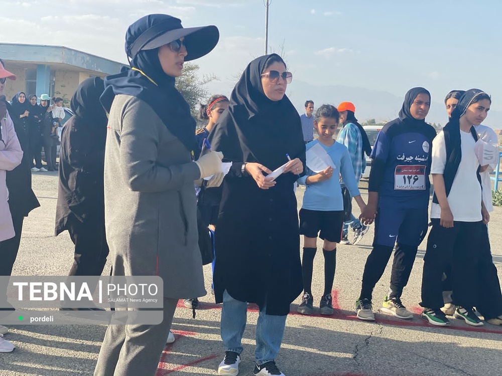 رقابت هیجان انگیز در صحرانوردی جیرفت