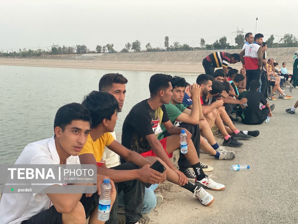 رقابت هیجان انگیز در صحرانوردی جیرفت