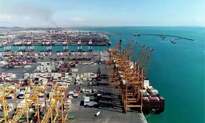 آغاز تشریفات گمرکی صادرات و واردات در گمرک شهید رجایی آغاز تشریفات گمرکی صادرات و واردات در گمرک شهید رجایی