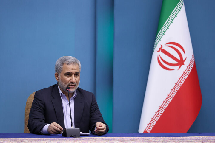 اسماعیلی: وزیر پیشنهادی اقتصاد تا یکشنبه آینده معرفی خواهد شد اسماعیلی: وزیر پیشنهادی اقتصاد تا یکشنبه آینده معرفی خواهد شد