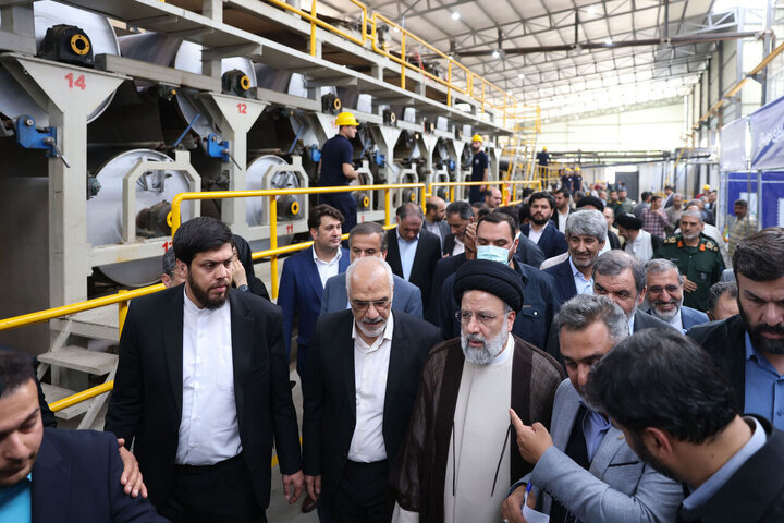 شهید رئیسی و احیای ۸ هزار کارخانه شهید رئیسی و احیای ۸ هزار کارخانه