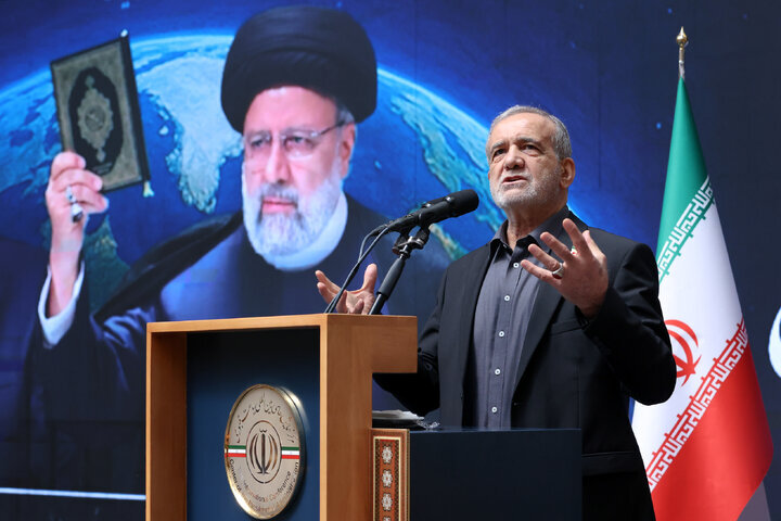 شهید رئیسی مدیری خستگی‌ناپذیر بود