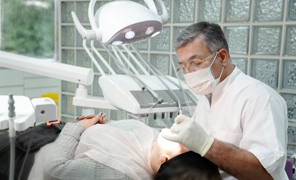 خدمات دندانپزشکی بیمه تکمیلی نیروهای مسلح در کرج