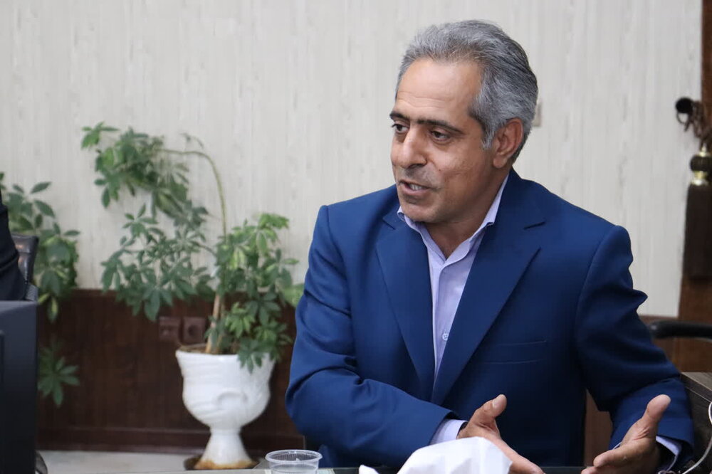 شناخت نسل نو و برخورد منطقی با آنان لازمه اصلی کار دانشجو معلمان است شناخت نسل نو و برخورد منطقی با آنان لازمه اصلی کار دانشجو معلمان است