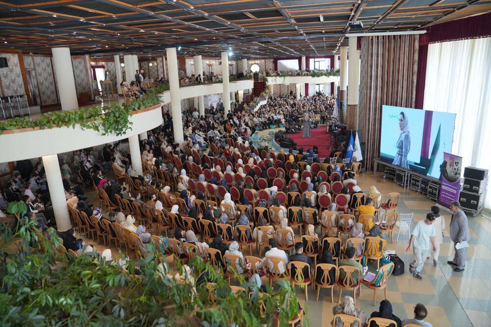 جشن روز جهانی ماما برگزار شد