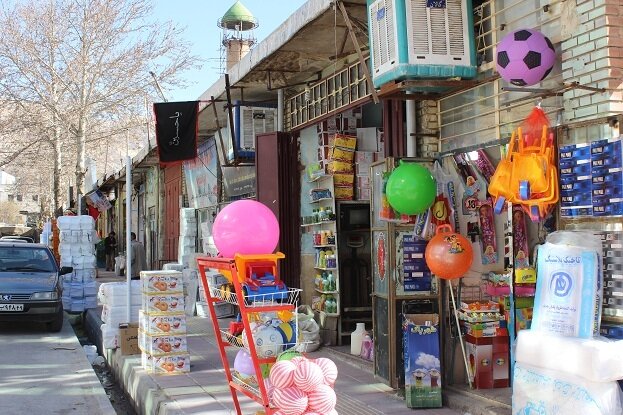 آغاز طرح مقابله با سد معبر اصناف در پیاده‌روهای تهران