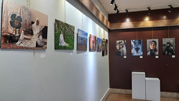 نمایشگاه گروهی عکس مادرانه