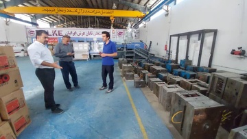 بازدید خبرنگاران لامِرد فارس از گروه تولید لوازم خانگی «فالکه»