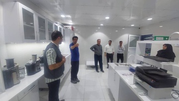 بازدید خبرنگاران لامِرد فارس از گروه تولید لوازم خانگی «فالکه»