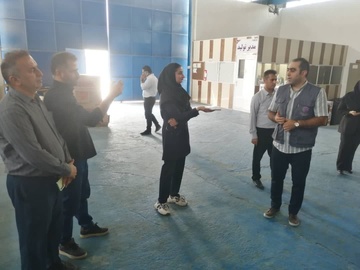 بازدید خبرنگاران لامِرد فارس از گروه تولید لوازم خانگی «فالکه»