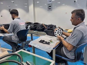 بازدید خبرنگاران لامِرد فارس از گروه تولید لوازم خانگی «فالکه»