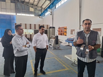 بازدید خبرنگاران لامِرد فارس از گروه تولید لوازم خانگی «فالکه»