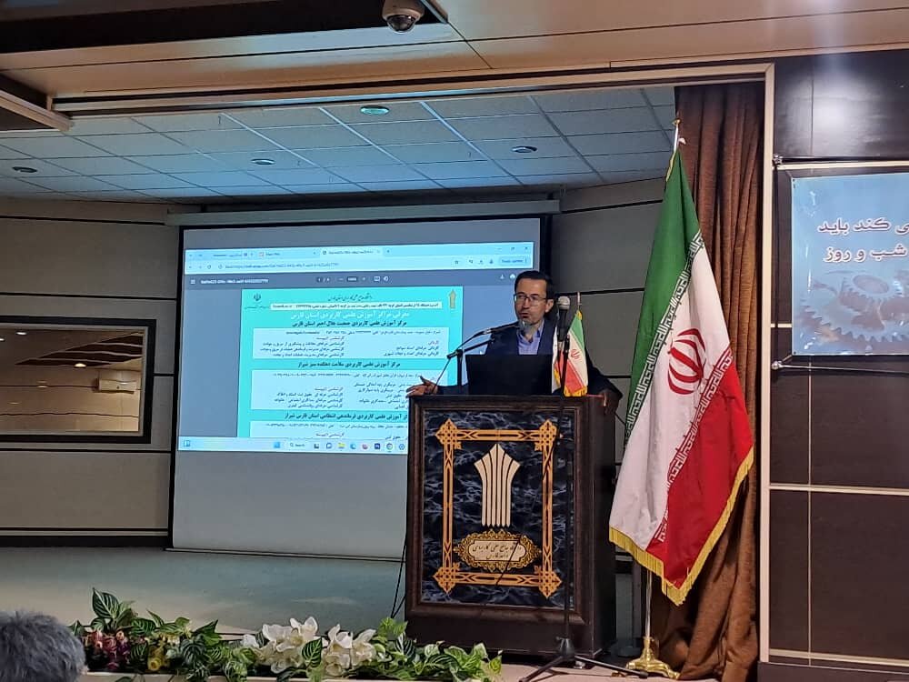 کشور نیاز به رشته هایی دارد که بازار کار داشته باشد