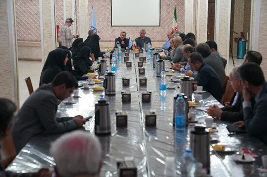 پایداری نظام درمان اولویت اصلی است